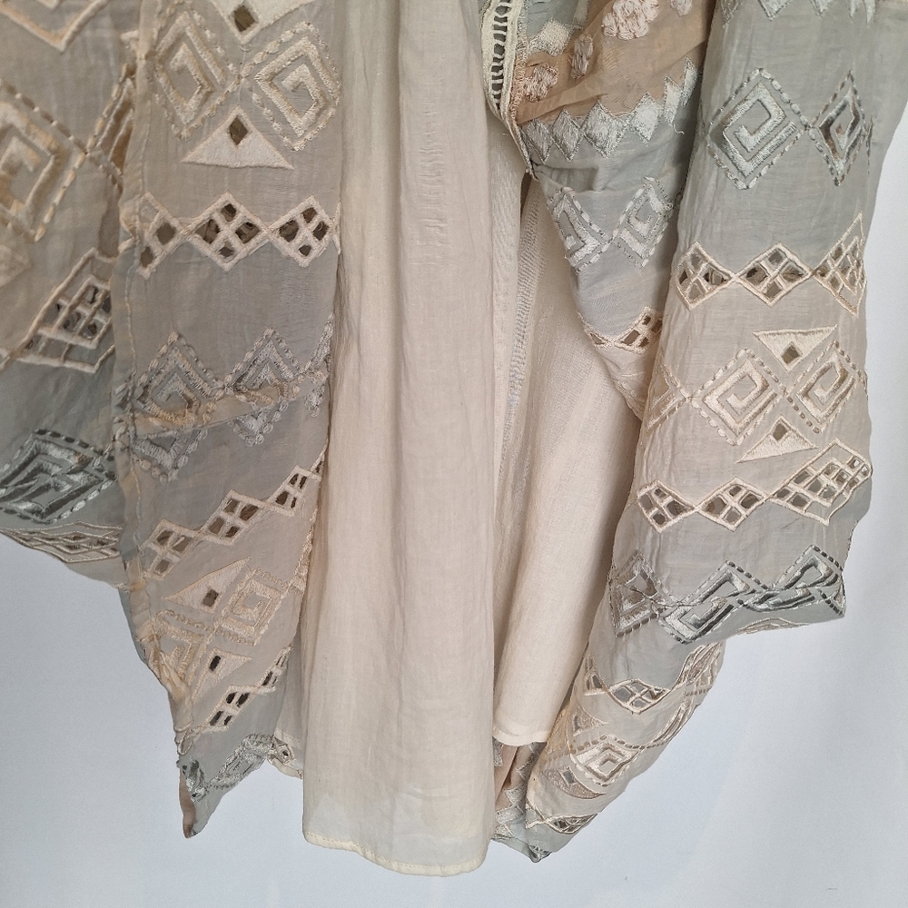 Love Sam Cream And Ice Blue With Lace And Embroidery Spaghetti Strap Midi Dress - Picture 5 of 9